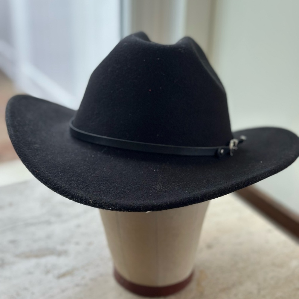 Stylish Black vintage Cowboy Hat